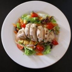 Pedir refeição por telefone, te faz perder a fome?